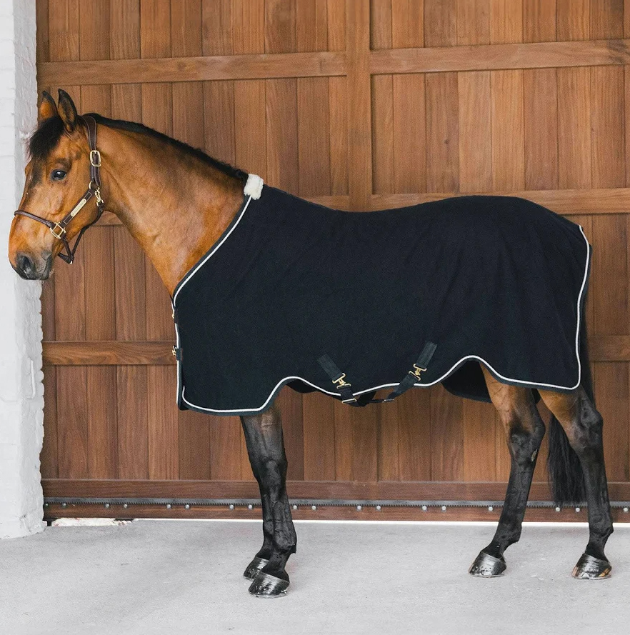 Premium Heavy Duty Horse Stable Rug With Fleece Collar and Customizable Filling Weights