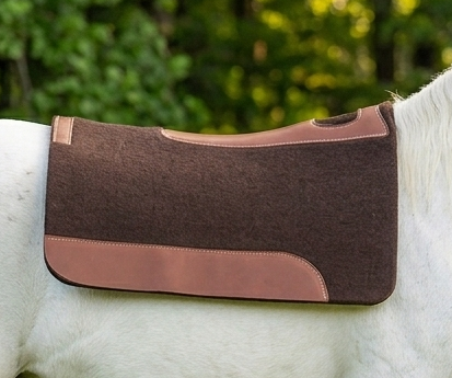 Heavy Duty Wool Felt Western Saddle Pad With Premium Leather Wear Leathers and Custom Filling Options